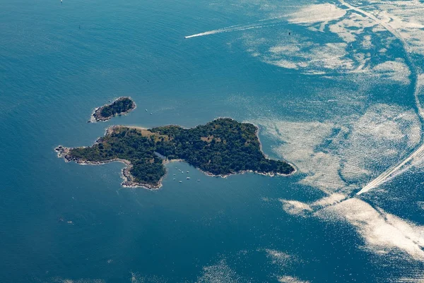 Bída ostrov, letecké, Boston, Ma, Usa za slunečného dne — Stock fotografie
