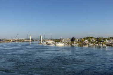 Sarah Mildred long Beach'te Portsmouth için görüntüleyin