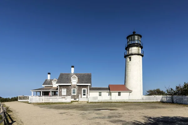 La Highland Light, conosciuta anche come Cape Cod Light è una delle — Foto Stock