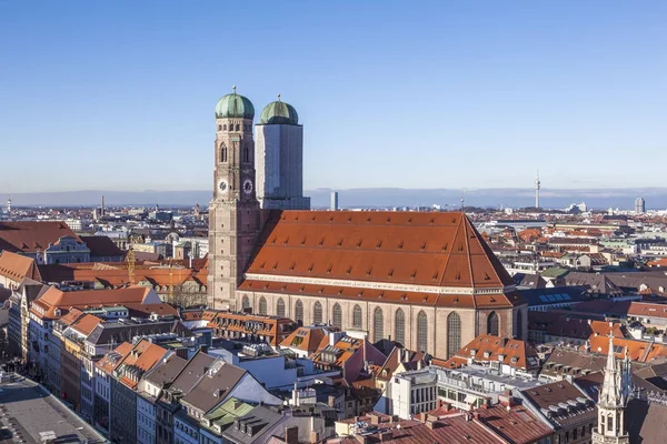 Antenne von München mit Dom unserer lieben Frau — Stockfoto