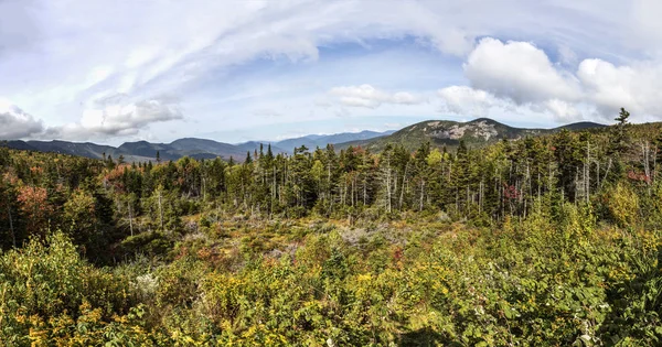 Vista para as montanhas brancas em New Hampshire — Fotografia de Stock