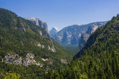 yosemite Milli Parkı Vadisi