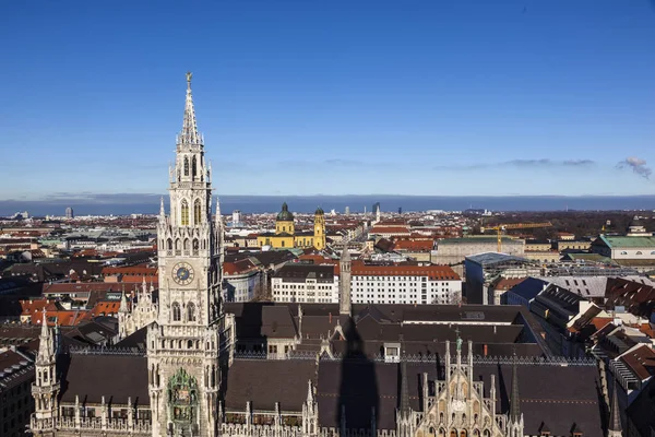 Aerial of Munich city hall  in beautiful weather — Stock Photo, Image