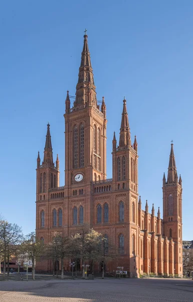 Ladrillo famoso Marktkirche en Wiesbaden —  Fotos de Stock