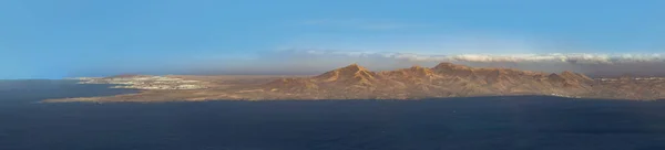 Flygfoto till ön Lanzarote — Stockfoto