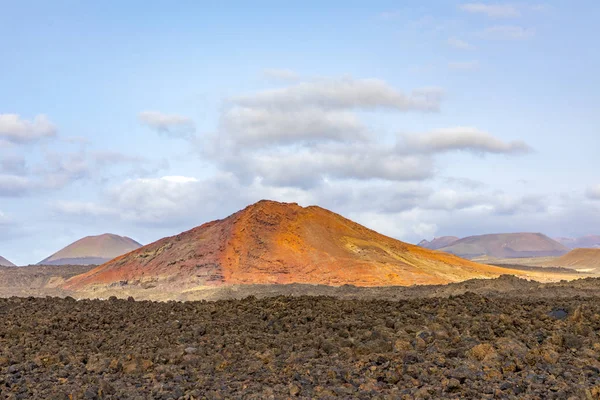 Vulkaan in het nationaal park timanfaya, Lanzarote — Stockfoto