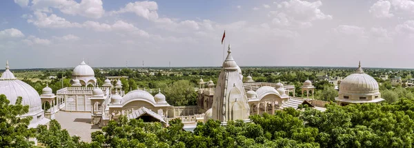 ラジャスタン州インドのジャイサル メールのジャイナ教寺院 — ストック写真