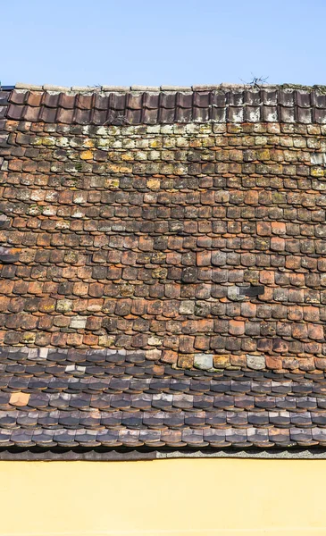 Roof tile pattern — Stock Photo, Image