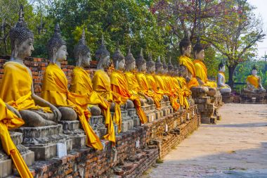 Buda heykelleri, Tapınak, Wat Yai Chai Mongkon Ayutthay içinde