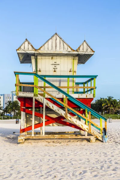 Life guard tower a South Beach, Miami, Florida — Foto Stock