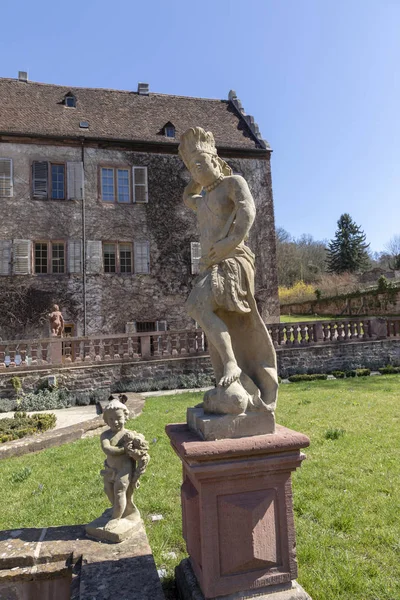 Statues in the garden of cloister Bronnbach in reichholzheim nea — Stock Photo, Image