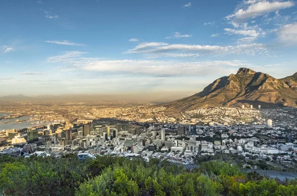 Vista aérea da montanha de mesa para Capetown — Fotografia de Stock