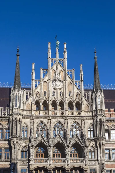Мэрия Мюнхена Площади Мариенплац — стоковое фото