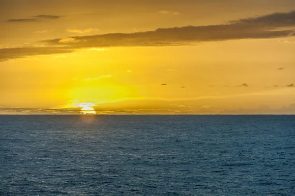 Romantischer Sonnenuntergang Der Küste Lanzarotes Bei Los Hervideros — Stockfoto
