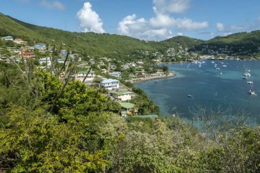  Bequia Adası Hamilton Kalesi 'nden Amirallik Körfezi
