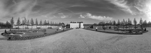 Híres palota Schwetzingen Palace kertek. Ez a legnagyobb. — Stock Fotó
