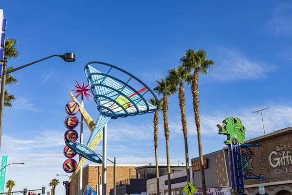 Neony w Fremont East District w Las Vegas — Zdjęcie stockowe