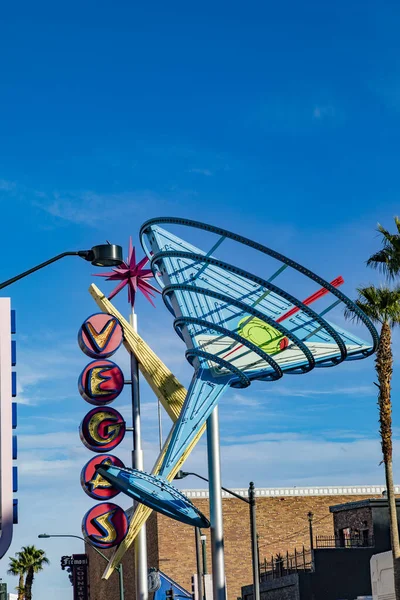 Neon borden bij Fremont East District van Las Vegas — Stockfoto