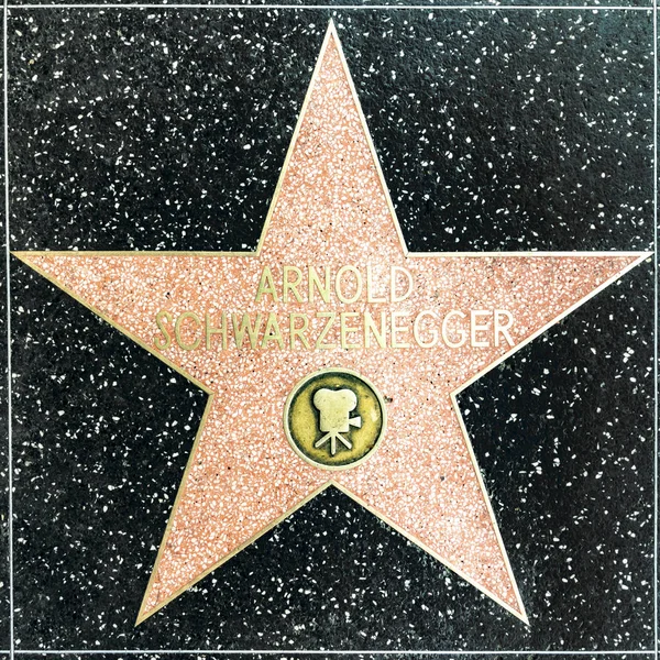 Nahaufnahme eines Stars auf dem Hollywood Walk of Fame für arnold schwarz — Stockfoto