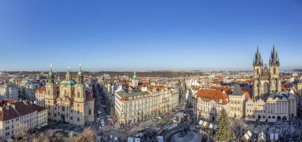 Stare Miasto Praga, Czechy. Widok na Tyn Kościoła i Jana H — Zdjęcie stockowe