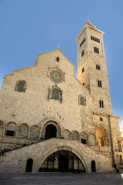 Catedral san nicola pellegrino en Trani —  Fotos de Stock