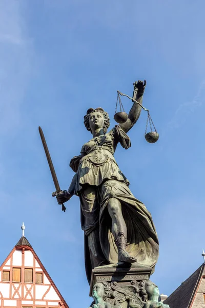 Lady Justice Symbol Frankfurt Roemer Square — Stock Photo, Image