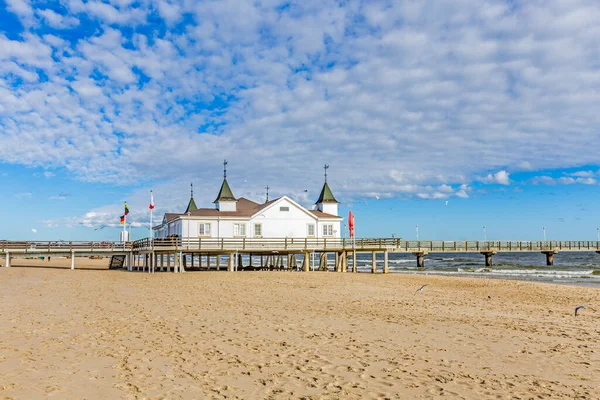 Molo Plaża Ahlbeck Nad Morzem Bałtyckim Wyspie Uznam Meklemburgia Pomorze — Zdjęcie stockowe