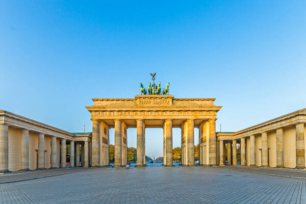 Brandenburg Gate (Brandenburger Tor) in Berlin early morning without tourists