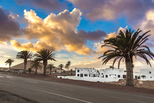 Pôr Sol Aldeia Uga Lanzarote Espanha — Fotografia de Stock