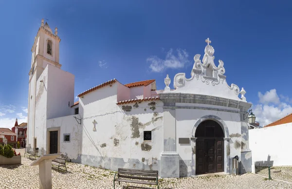 Vista Panorâmica Para Igreja Aldeia Alcantarilha Portugal Região Algarvia — Fotografia de Stock