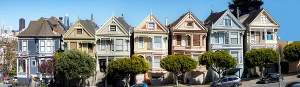 Scenic Victorian Houses San Francisco Heights — Stock Photo, Image