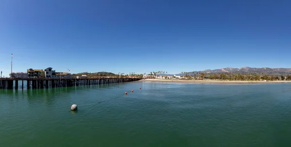 Naturskön Strand Vid Santa Barbara Med Palmer — Stockfoto