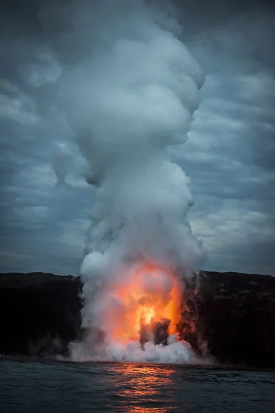 Fluxo de lava no Havaí — Fotografia de Stock