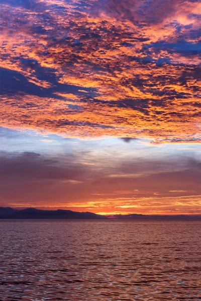 Schönen kalifornischen Ozean Sonnenaufgang — Stockfoto