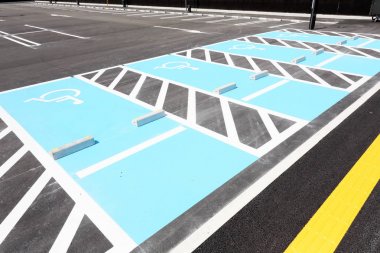 yol otopark engelliler için çizgi