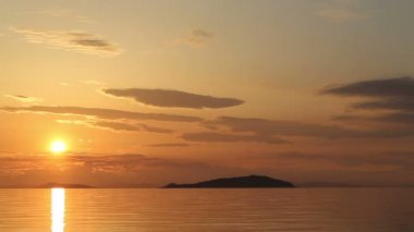 Deniz güzel gün batımı