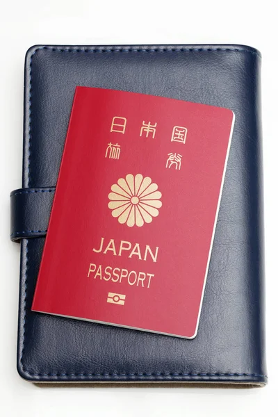 Giappone passaporto isolato su sfondo bianco — Foto Stock