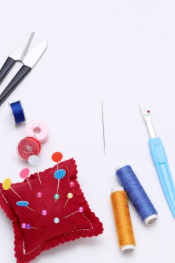 Araçlar dikiş, dikiş ve moda kavramı