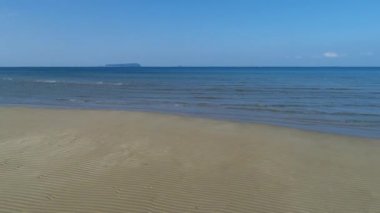 Havadan görünümü, sakin, deniz sığ tideland içinde dolly