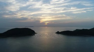 Hava drone uçuş, deniz akşam Sakinliğin kökenli 