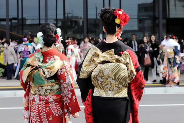 Kagawa Japón Enero 2018 Jóvenes Japonesas Que Usan Kimono Tradicional —  Fotos de Stock