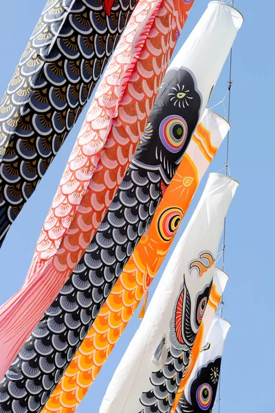 Japanische Karpfenschlangen Dekoration Vor Blauem Himmel Kindertag — Stockfoto