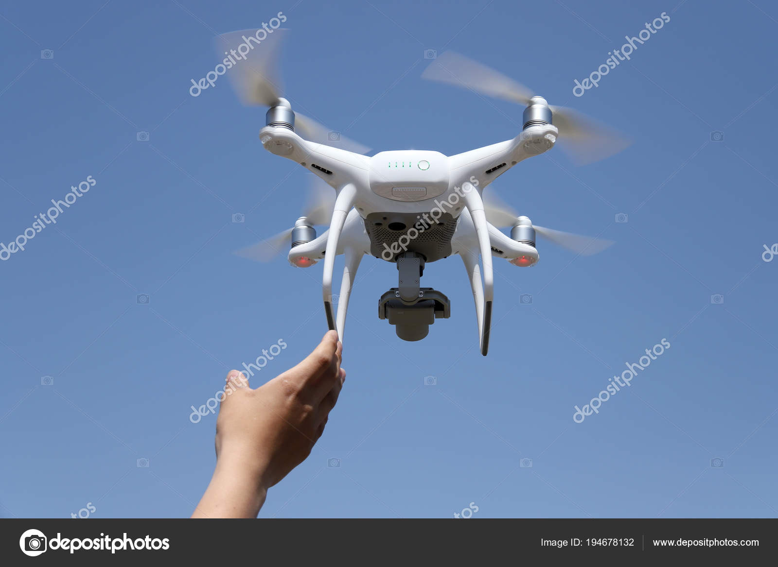468 116 Drone Stock Photos Images Download Drone Pictures On Depositphotos