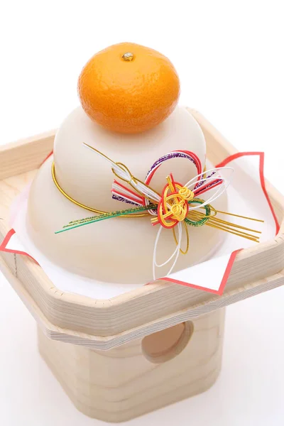 Geleneksel Japon Yeni Yıl Dekorasyonu Kagamimochi Pirinçten Yapılmıştır — Stok fotoğraf