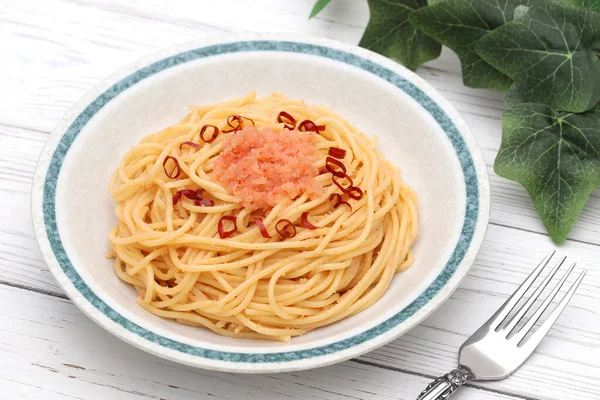 Espaguetis Pasta Con Karashi Mentaiko Fresco Crema Queso Mesa —  Fotos de Stock