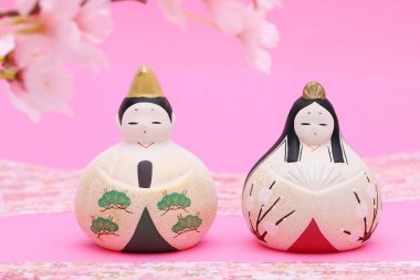 Kızlar için bir festival için kullanılan geleneksel Japon bebek