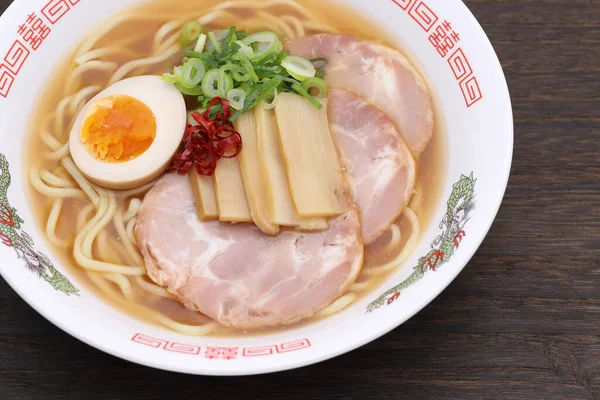 Κοντινό Πλάνο Της Ιαπωνικής Σούπας Miso Noodles Ένα Μπολ Στο — Φωτογραφία Αρχείου