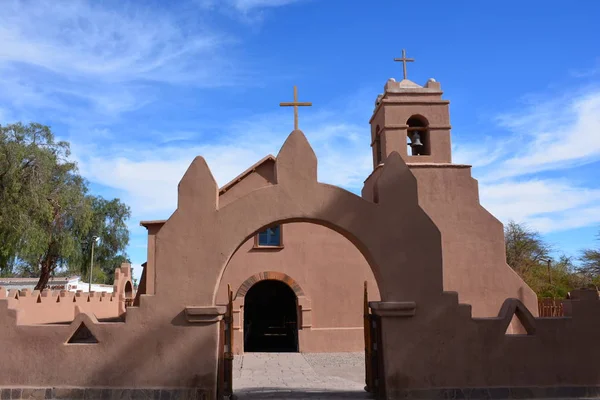 Gamla kyrkan i San Pedro i Atacamaöknen, Chile — Stockfoto