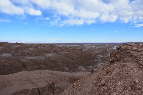 山やチリのアタカマ砂漠の渓谷の風景 — ストック写真