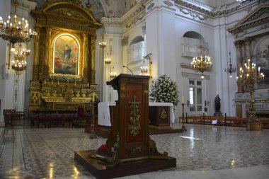 Katedral ve kilise http://www.Voices.No/mainissues/mi40008000288.php Şili